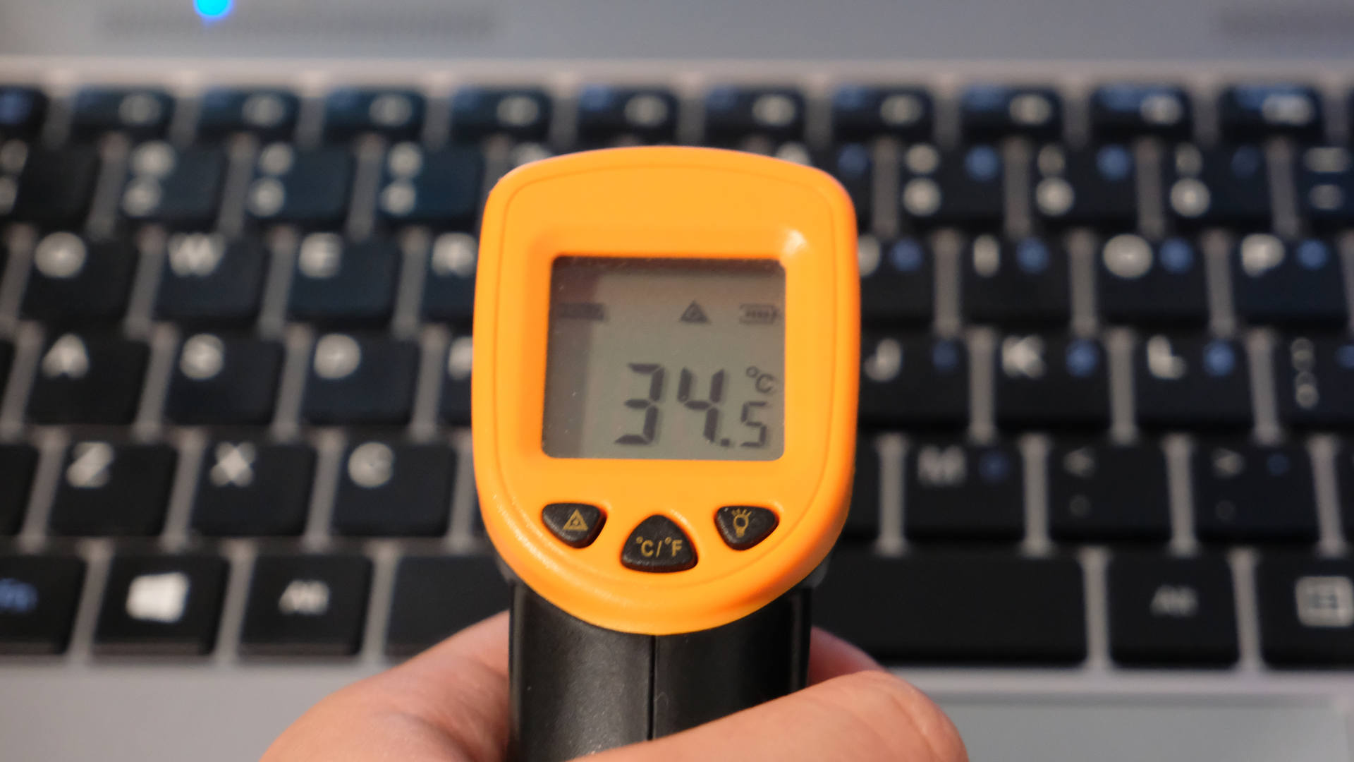 surface和普通笔记本对比,笔记本和surface买哪个版本好