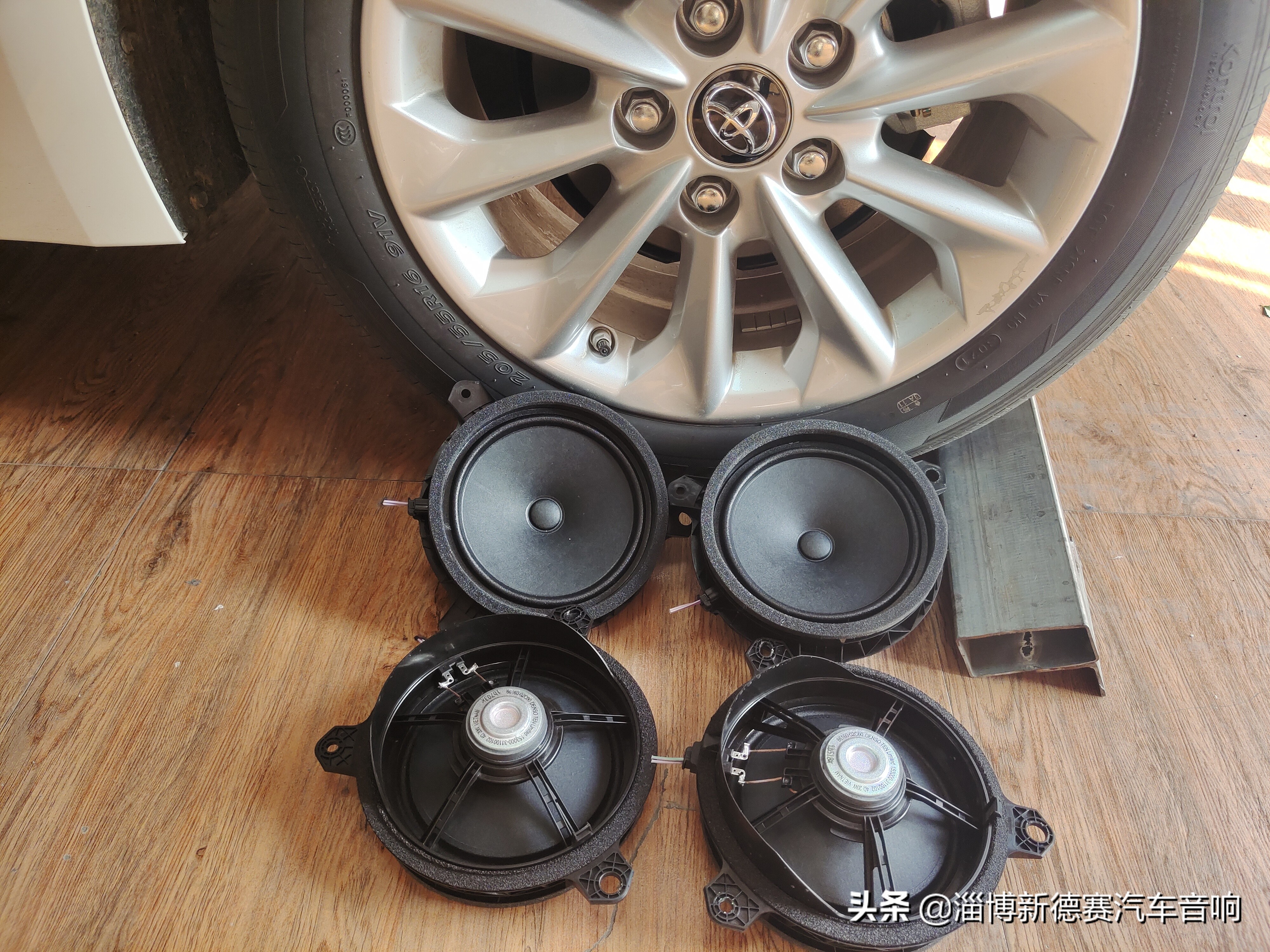 丰田卡罗拉高音喇叭坏了怎么办,卡罗拉双擎原车喇叭音质