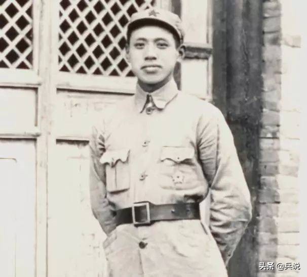 57位开国上将，“缩减版彭德怀”脾气火爆，低调到没有存在感