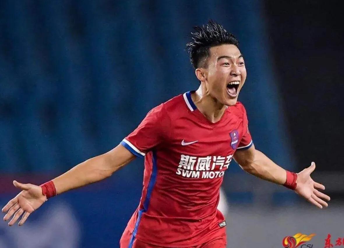 一个没有职业队的地方走出的中超球员堪比国家队