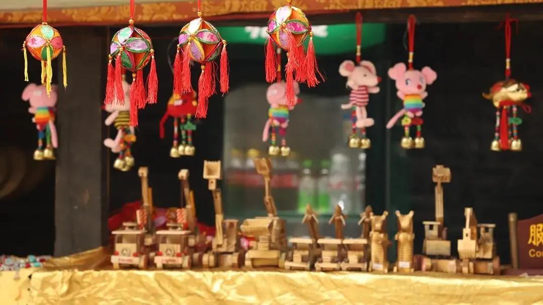 这个特别的假期，“中旅”带你一起打卡我的国