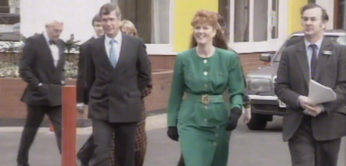 女王厌恶戴安娜,女王嫉妒戴安娜王妃