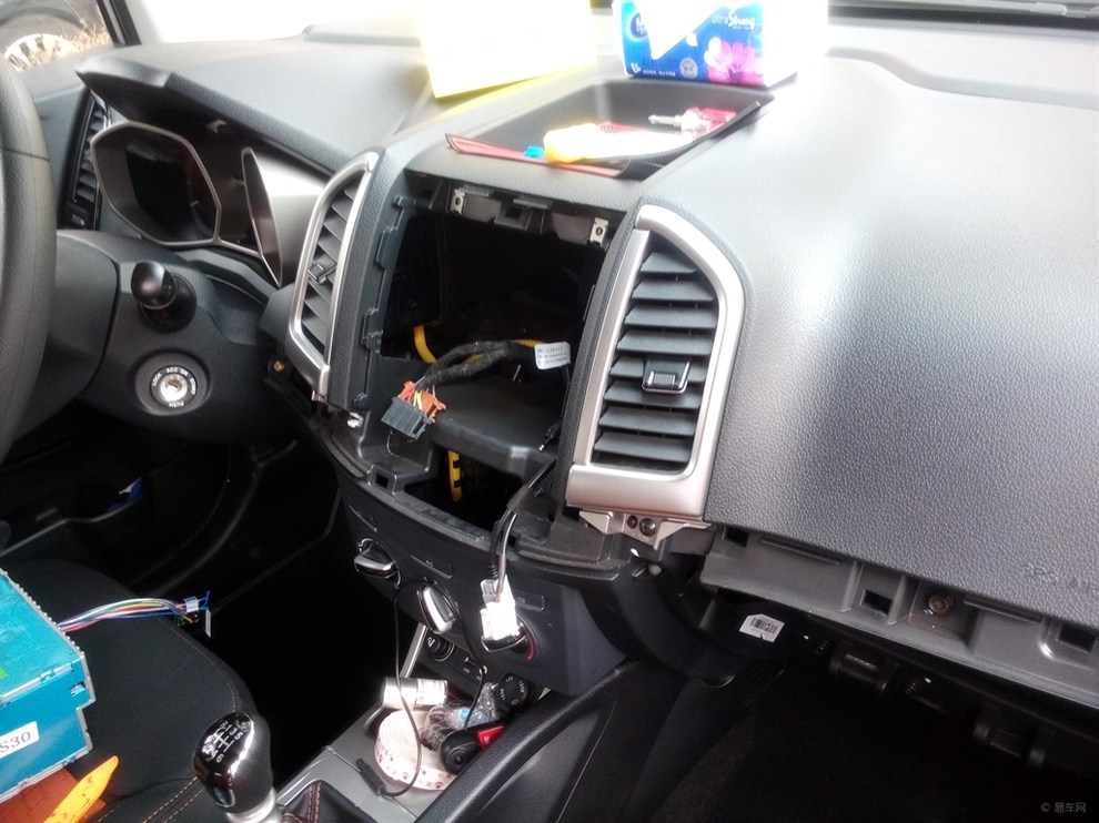 换一个行车记录仪需要重新布线吗,行车记录仪的正确布线方法