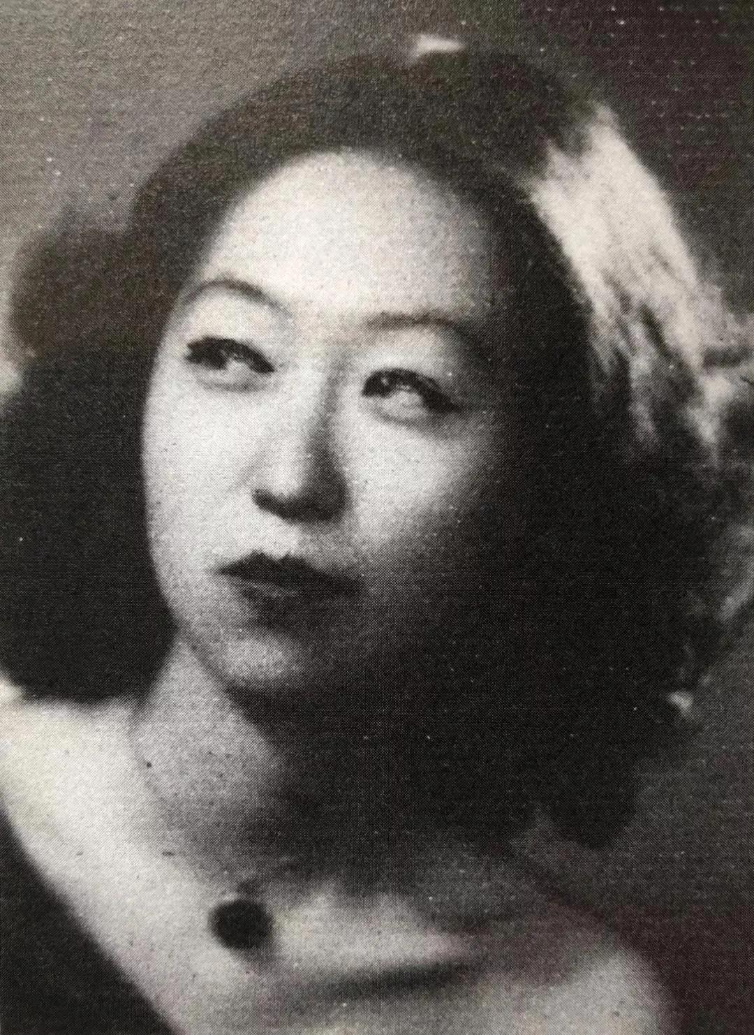 民国著名才女年轻时,民国第一才女去世后续