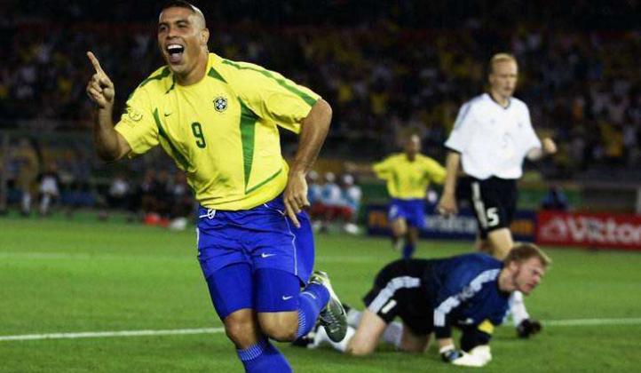 罗纳尔多和梅西谁过人厉害,罗纳尔多足球多强