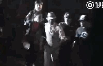 当刘德华遇上林志玲,刘德华染金发致敬贝克汉姆