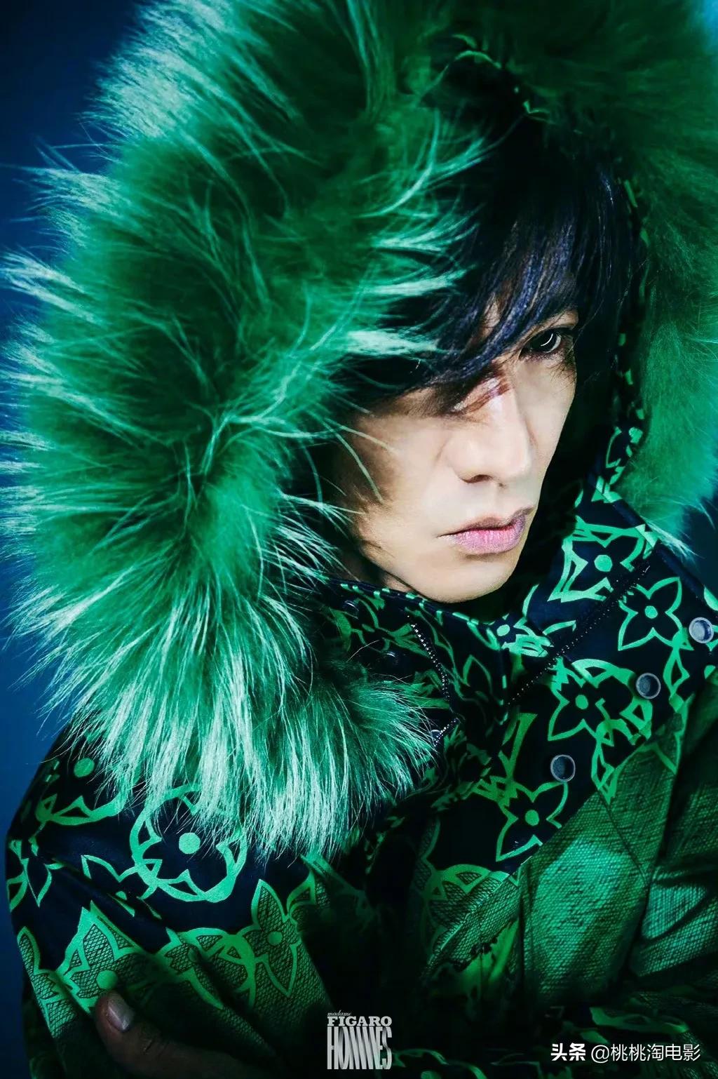 鏃ユ湰鐢锋槑鏄熸湪鏉戞嫇鍝夌殑缇庣収,鏃ユ湰鐢锋槦鏈ㄦ潙鎷撳搲楂樻竻鍥剧墖