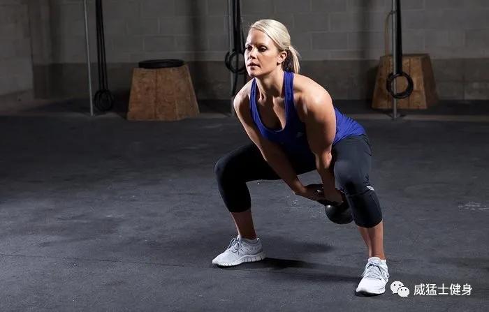 瘦人怎么增重健身,瘦人多运动增重还是少运动增胖