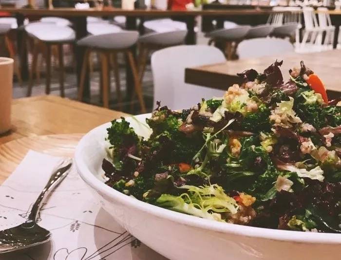 今天愉快地减肥了吗，为你送上魔都“吃草”地图！