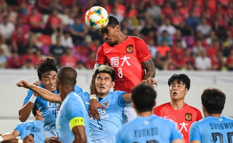 保利尼奥对卡纳瓦罗,保利尼奥绝杀瓦伦西亚