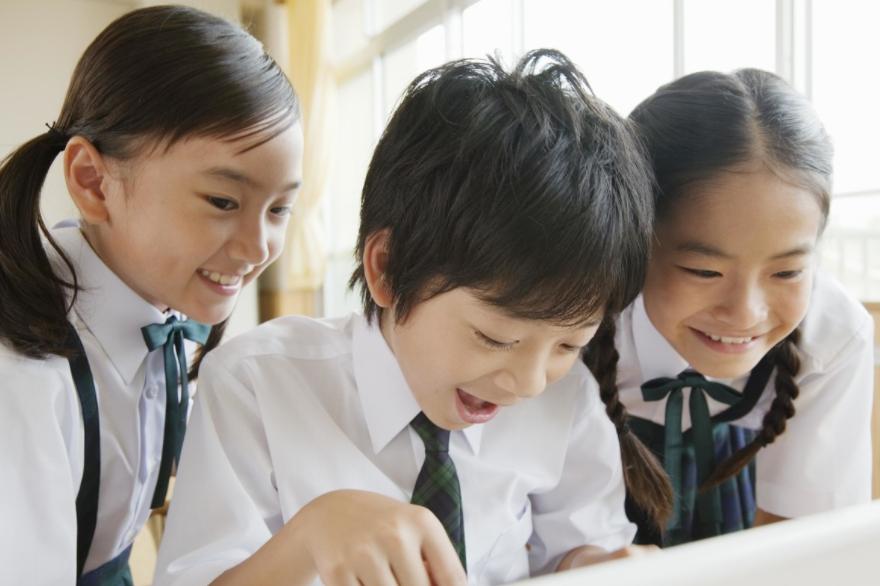 小孩情商低怎么才能提高呢,情商低怎么办怎么提高情商