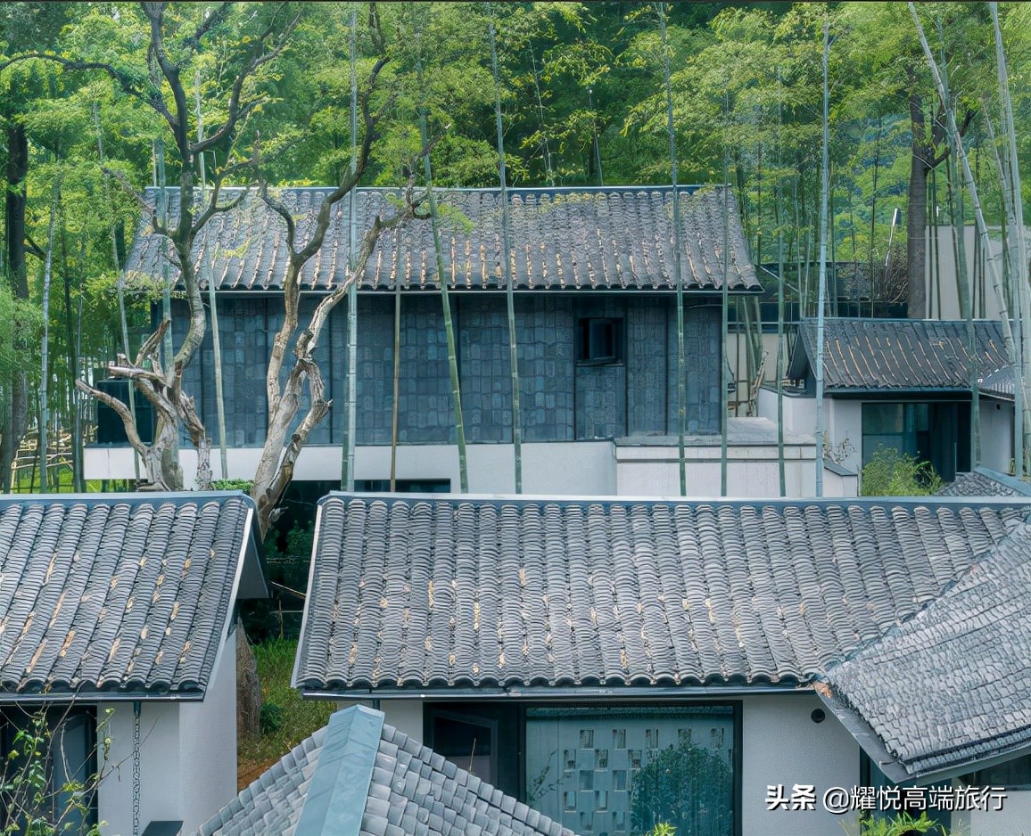 秋天去泡温泉能有多惬意,初秋适合去哪里泡温泉