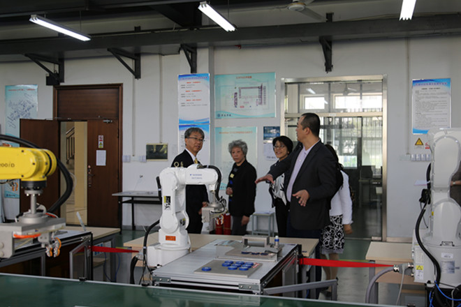 江南大学—株式会社捷太格特捐赠签约仪式顺利举行