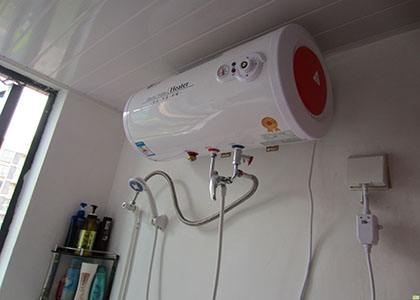 先安装热水器还是先安装花洒,已安装燃气热水器咋安装电热水器