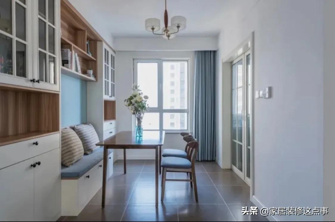 如果不差钱，餐厅尽量装个餐边柜，别让餐桌变成“杂物集中营”