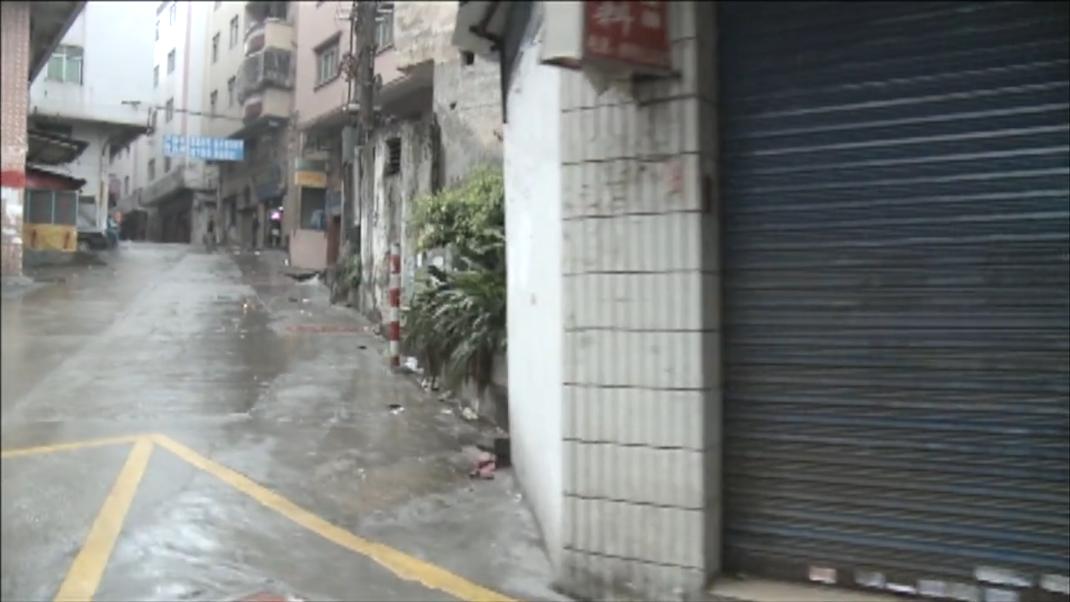 12年前的东莞制衣厂，一栋楼里17家工厂，1平米月租金10块