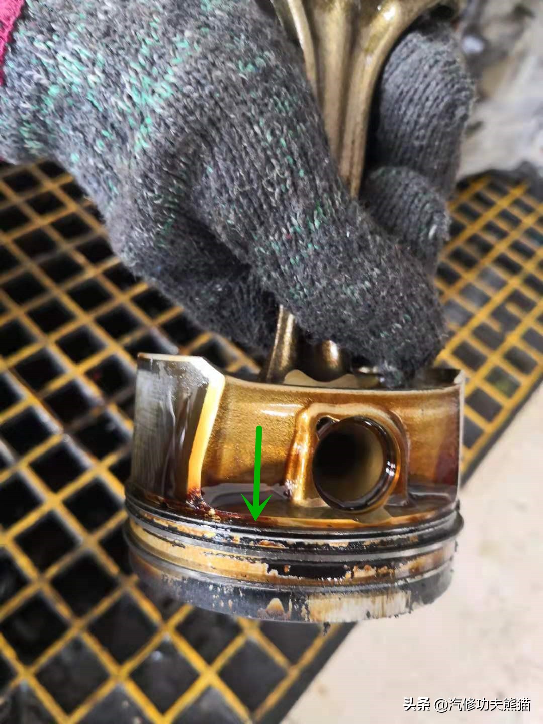 奥迪a6l烧机油1000公里烧多少正常,老a6l烧机油严重