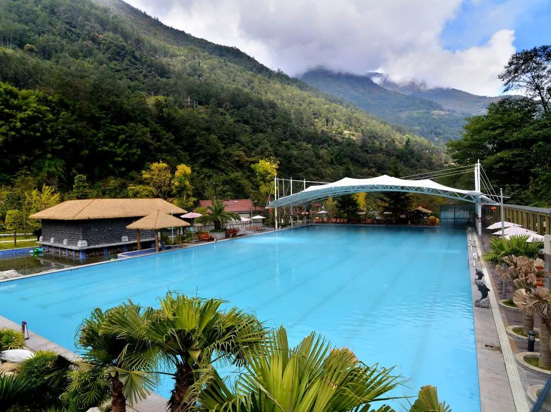 川西泡温泉看雪景,川西12月份最佳雪景泡温泉的地方