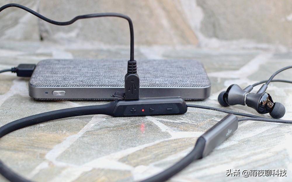 爱国者wy100降噪耳机评测,爱国者w08降噪耳机