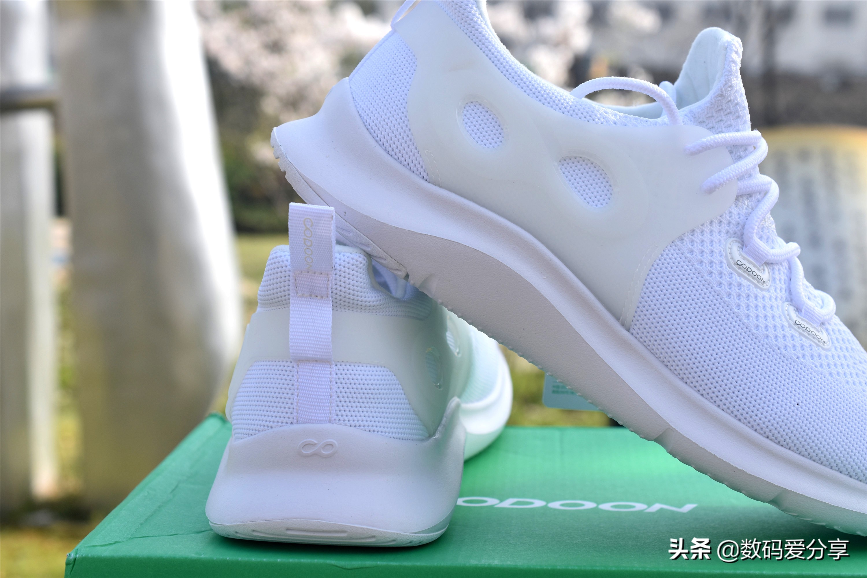 百元价位的咕咚5k跑鞋体验分享,咕咚智能跑鞋42k首款全马跑鞋之选