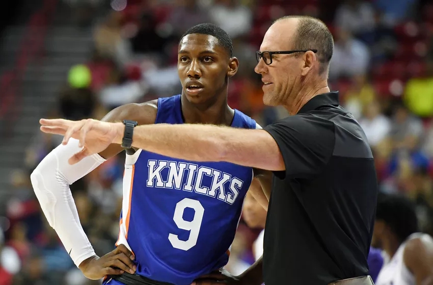 教父是纳什，室友是蔡恩，还没进NBA就击败美国成就世界冠军