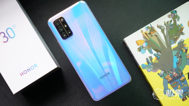 出街神器防蓝光百搭素颜,最好用的出街神器