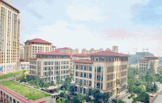 据说贵州万千大学生都集中在这里，这究竟是什么样的一个地方？