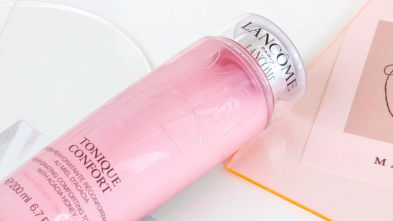 兰蔻粉水秋季护肤水哪个好用,一瓶兰蔻精华七百多