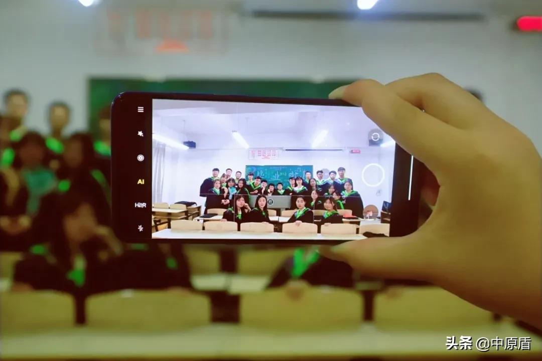 大片来袭！河南各高校凹造型毕业照绝对惊艳到你