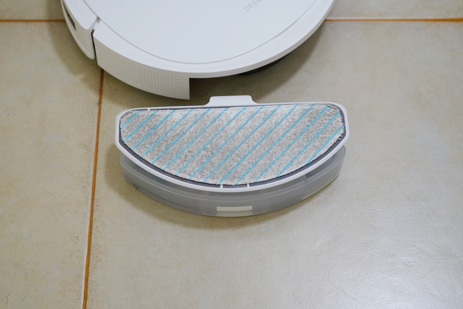 科沃斯t9扫地机器人能否语音交流,科沃斯t9扫地机器人操作