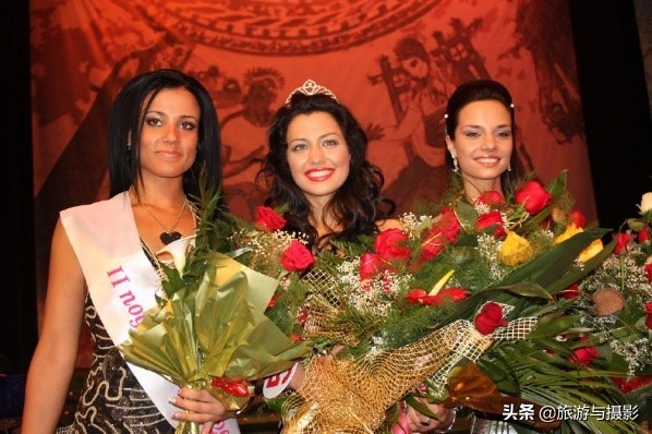 古城瓦尔纳——热情奔放的美女之都