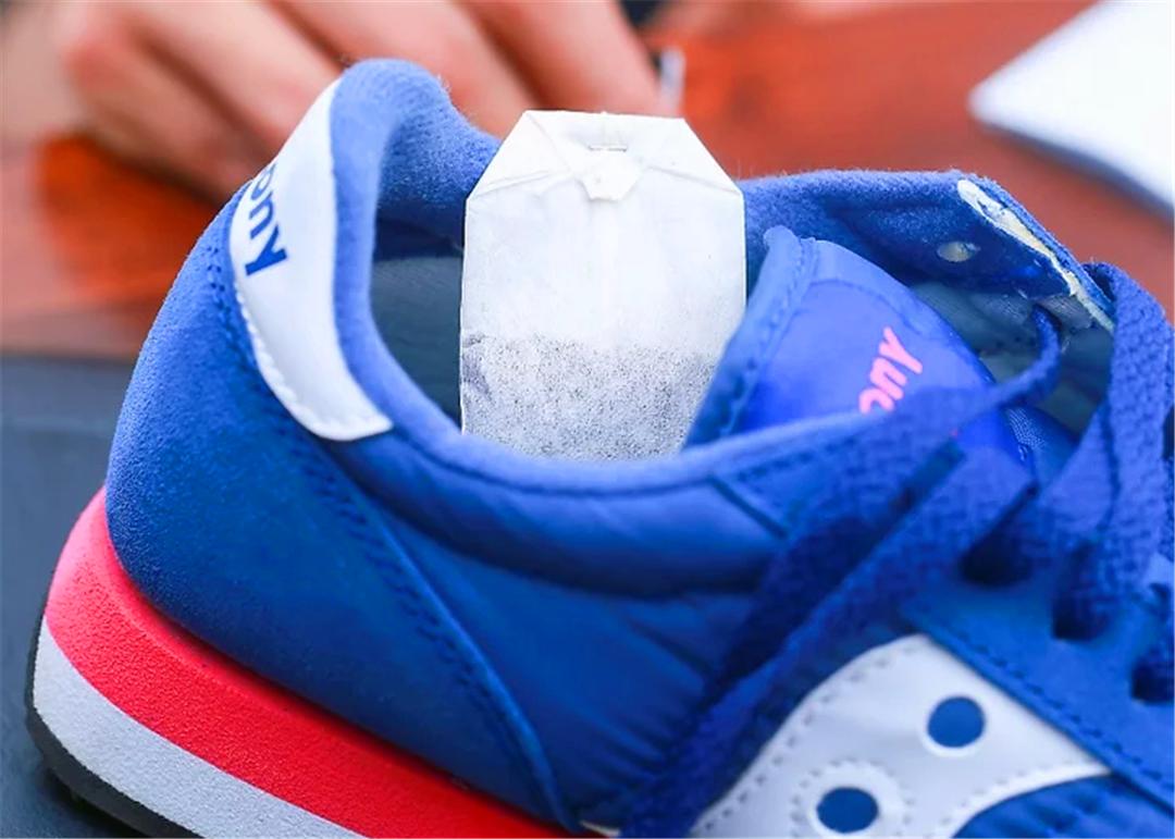 教你去除运动鞋臭的10个小窍门,运动鞋在家如何除臭