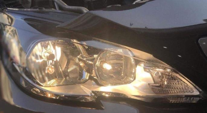 年审不过为啥还这么多人改装,汽车更换led灯泡年审能过吗