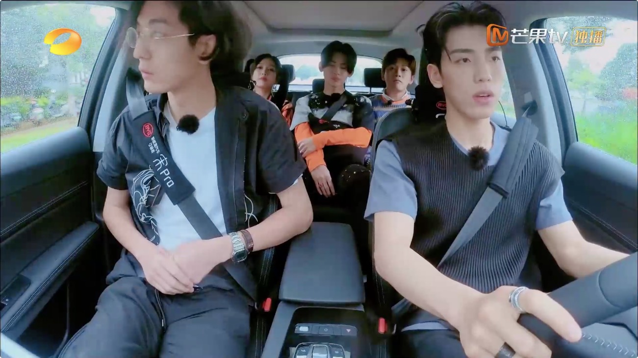 周深座驾,周深代言的车