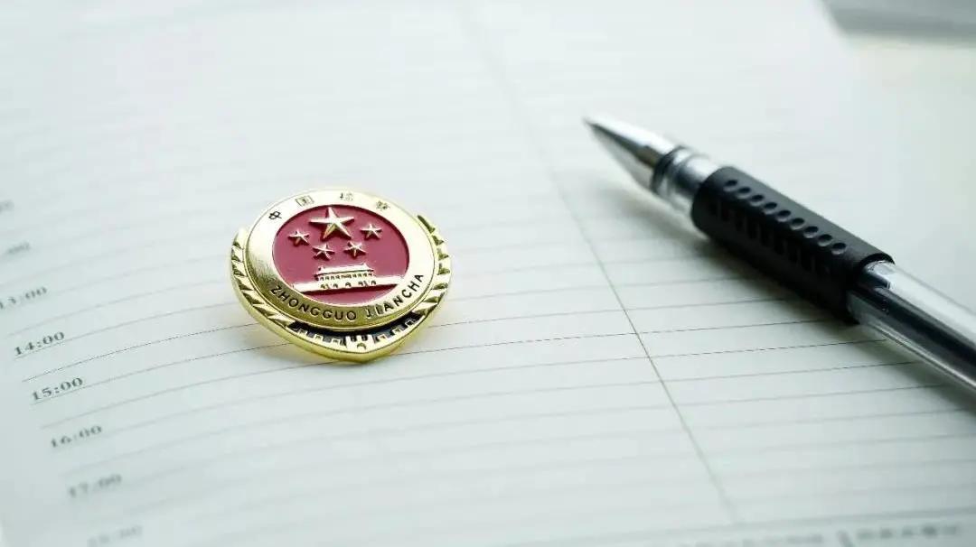 健身房老板跑路如何网上申诉,为什么健身房老板跑路不用担责任