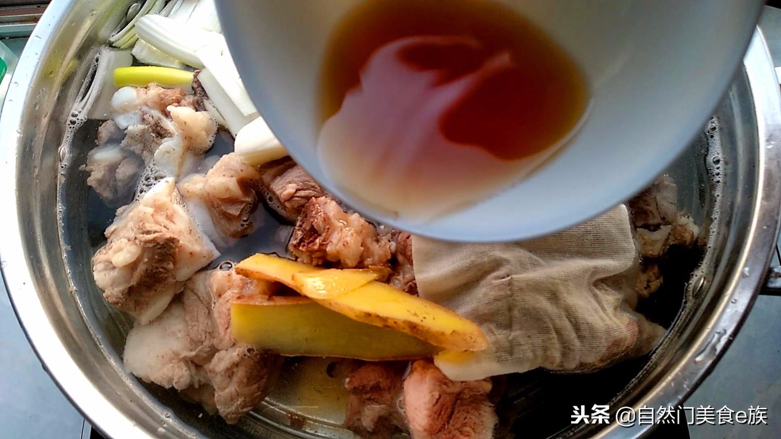 老饭骨无锡酱排骨的配方,老酱排骨正宗做法