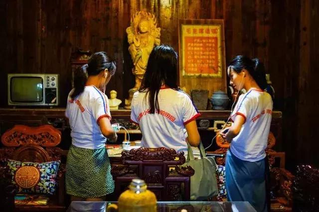 央视挖出来浙江冷门小城，小小鸭头都是世间绝味，人均100+住别墅