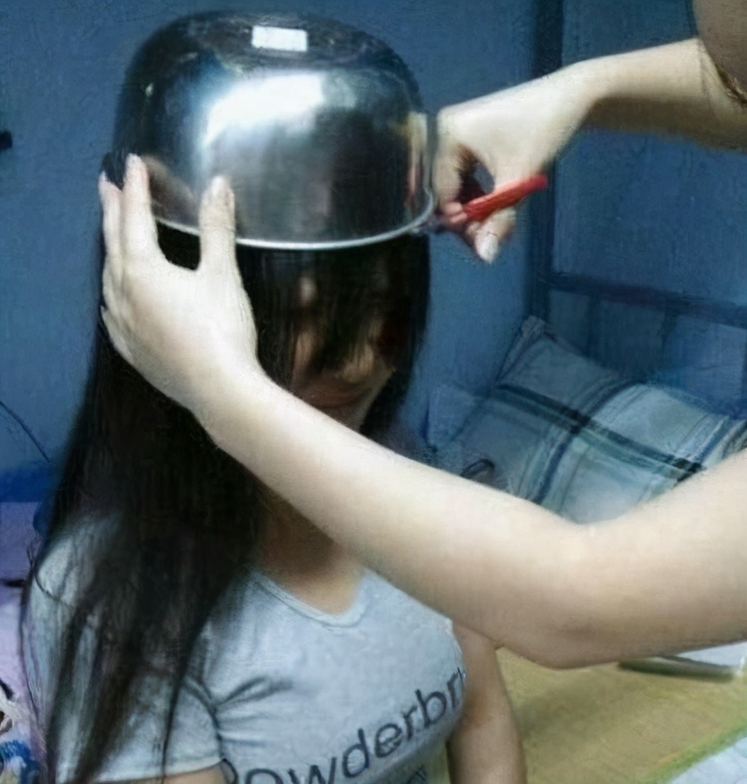 搞笑gif趣图兄弟们来跟我一起摇摆,大哥搞笑动图gif