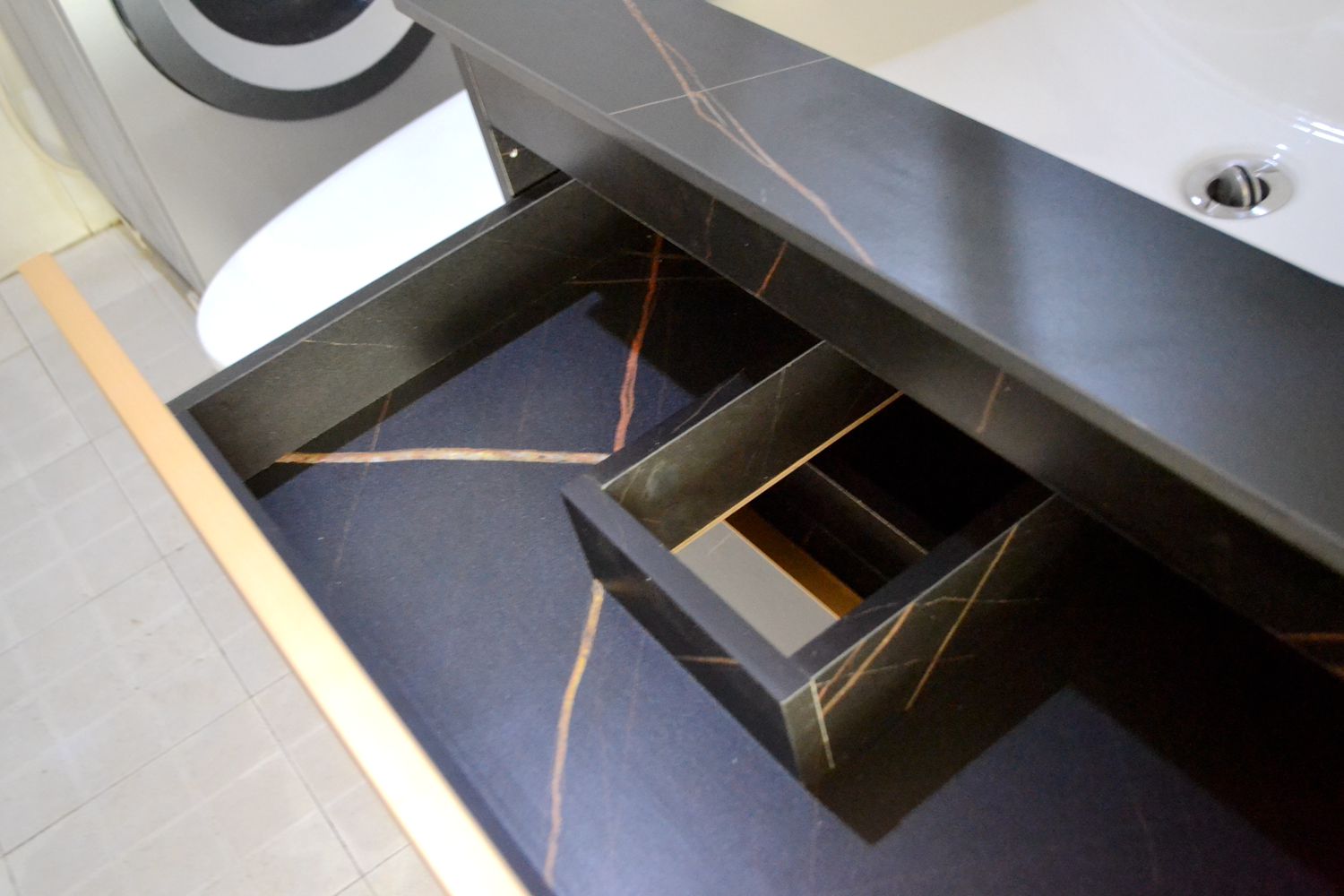 希箭浴室柜和联勒浴室柜哪个更好,希箭铝合金浴室柜质量怎样