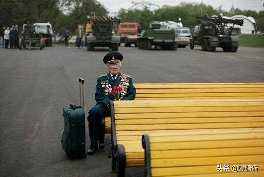 老兵不死只会慢慢凋零图片,老兵不死只会逐渐凋零dj版