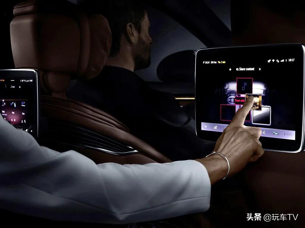 科技爆棚和极致简约奔驰和劳斯莱斯在想啥？