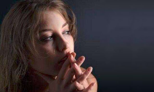 怀孕晚期出血是什么原因,怀孕晚期出血怎么回事