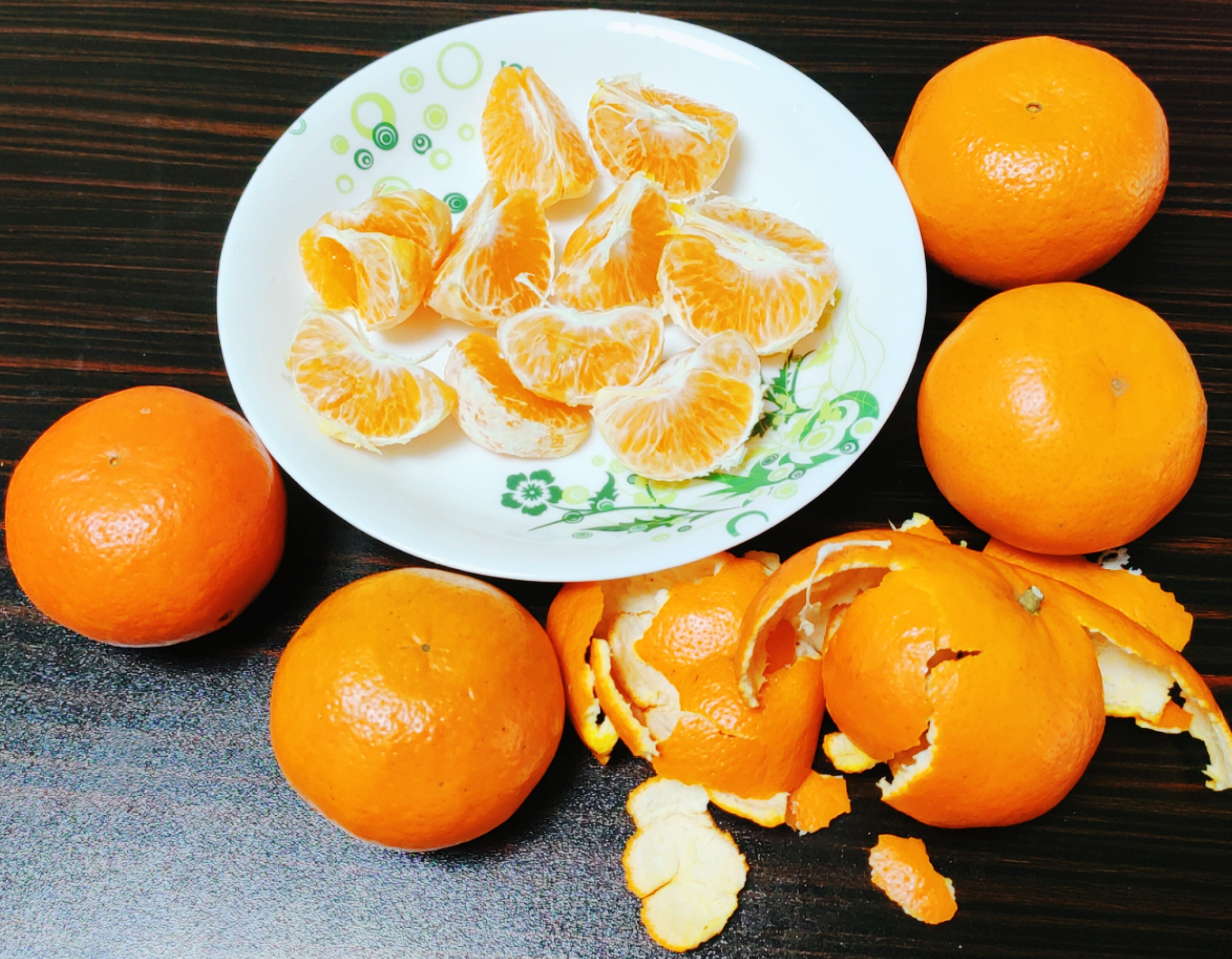 橘子好吃，橘子皮更不可辜负；橘子皮糖，回忆里妈妈的味道