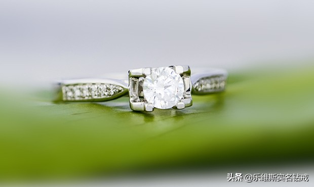 au750钻戒是什么含金量多少,买au750金钻戒划不划得来