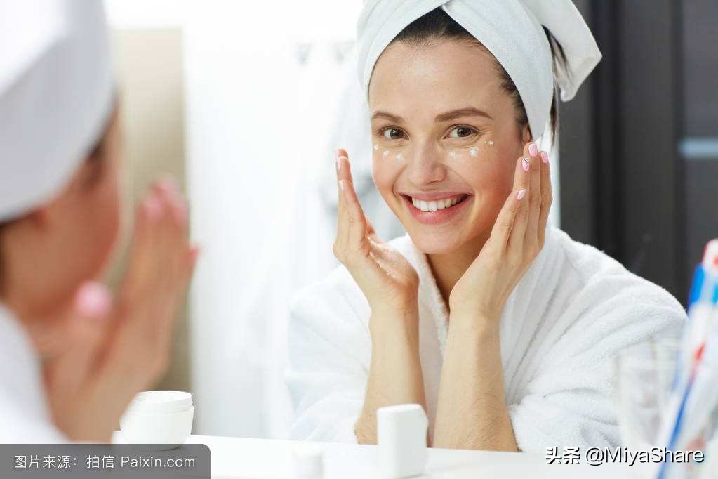 别傻傻的用手挤黑头,用手挤黑头后悔了怎么办