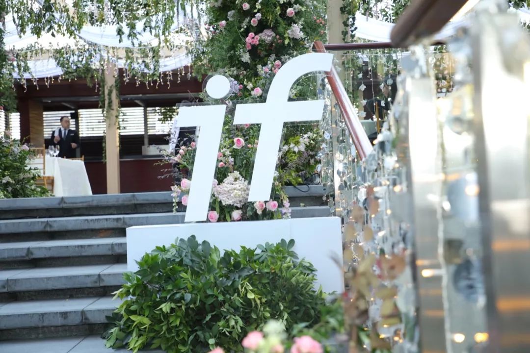 ifer来信|从相识到相知,这五句“谢谢你”都很真挚