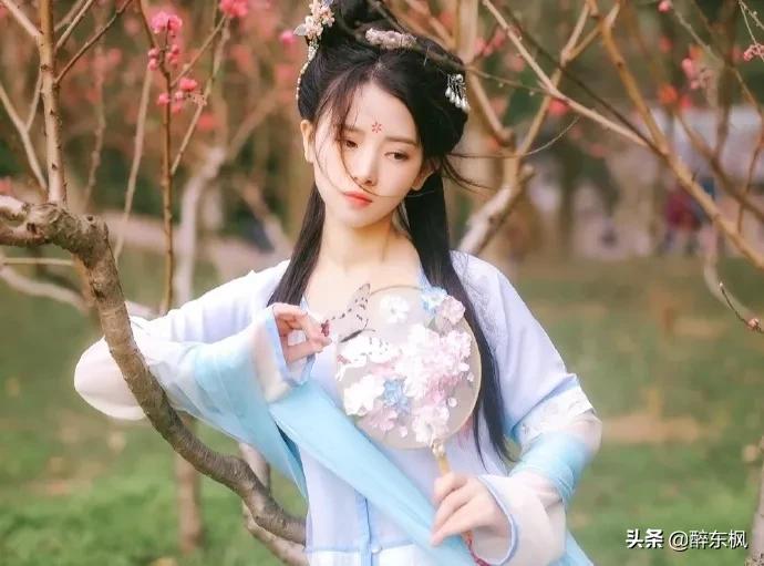 诗经中用桃寓意爱情,诗经中的绝美情诗