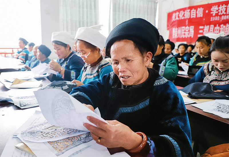 如何看待我国的就业形势1000字,如何看待我国就业的发展趋势