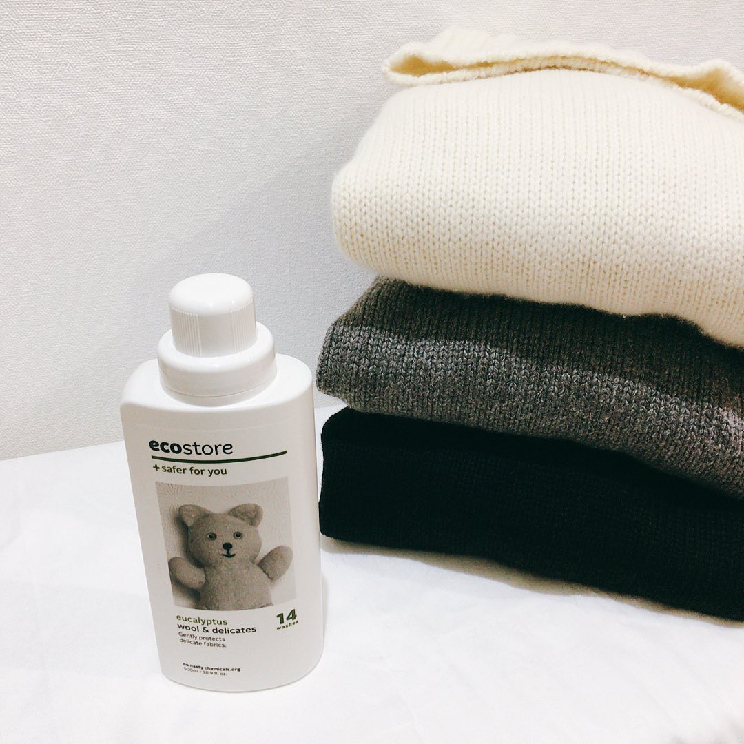 洗好的毛衣应该怎样晾才好,不可水洗的毛衣怎样自己在家里洗