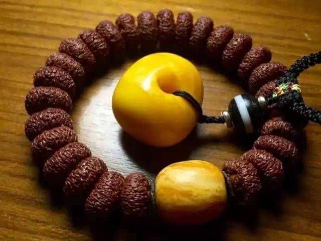 金叶莲花菩提怎么盘,滴血莲花菩提盘玩效果图